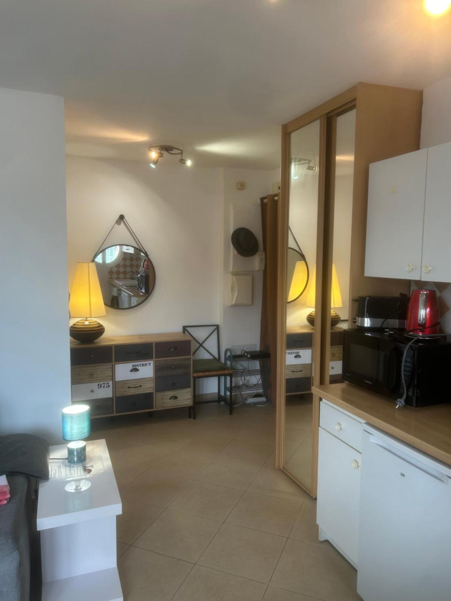 Appartement Centre Du Village Cassis Luaran gambar